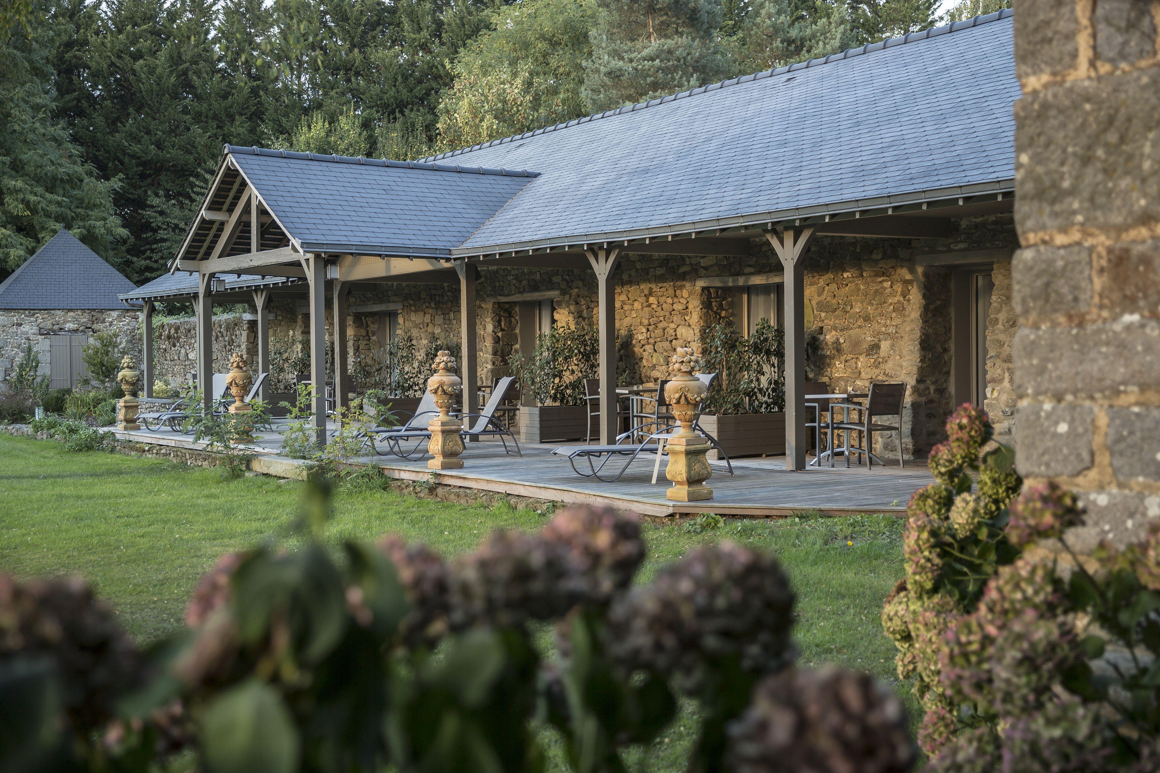 Hotel De L'Abbaye Le Tronchet  Buitenkant foto