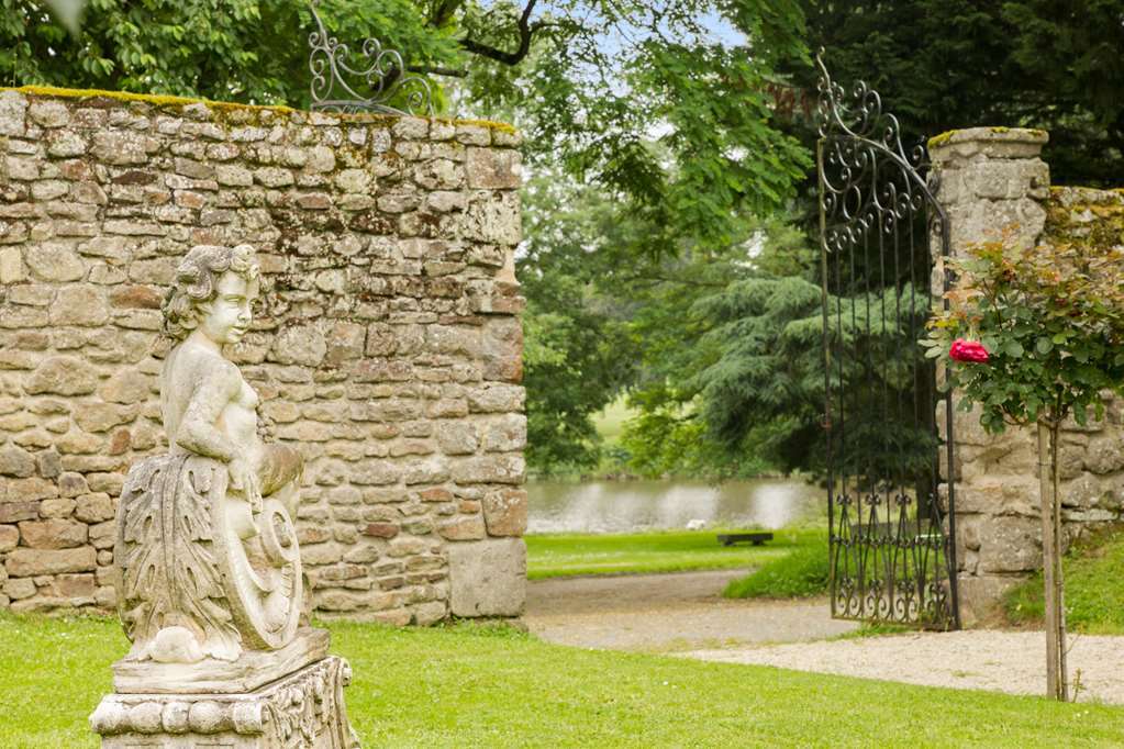 Hotel De L'Abbaye Le Tronchet  Buitenkant foto